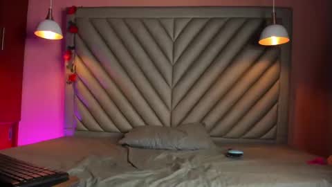 josephinelancaster online show from February 17, 7:31 pm