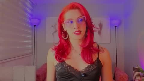 Juliana online show from March 21, 3:06 pm