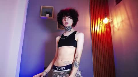 JuneBlake  online show from April 9, 2:12 pm