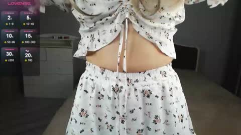 Kai Chi    TG channel ID name KaiChicken online show from February 22, 5:15 pm