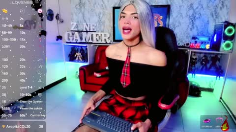 karol Vanessa   online show from April 11, 8:07 am