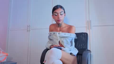 kataleya horny online show from October 23, 5:55 am