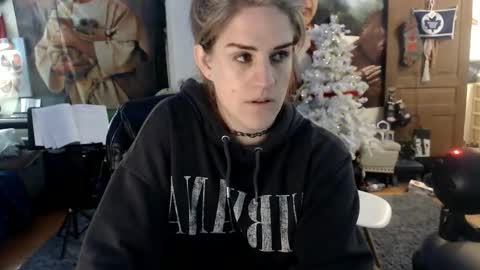 Katie online show from January 8, 5:00 am