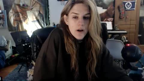 Katie online show from March 5, 5:23 am