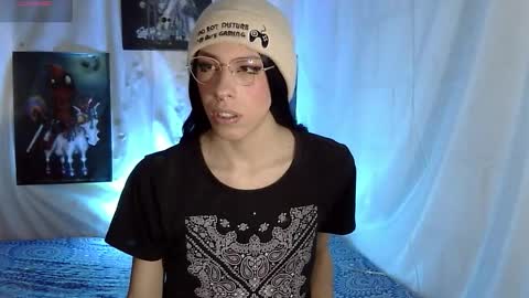 kattycat_ online show from January 7, 5:11 am