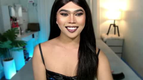 Ebony online show from July 18, 4:58 pm