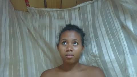 kenilange online show from December 13, 8:26 pm