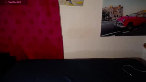 keysy518055 online show from May 7, 4:19 am