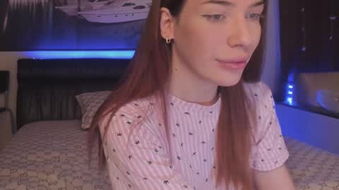 Snapshot of kristina_angel1 chatting on October 3, 10:32 pm polya online show from October 3, 10:32 pm