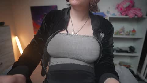 Krystal Syx online show from March 5, 3:25 am