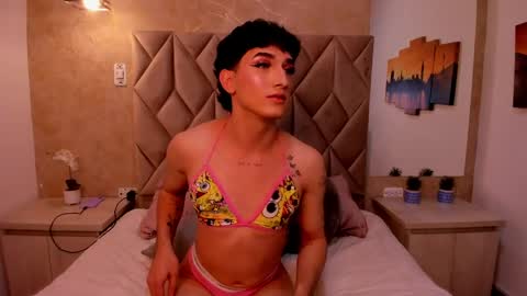 Lana Salvatore online show from February 7, 11:34 pm