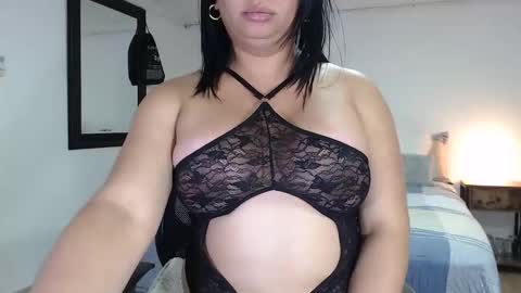 FLOR SALVAJE online show from November 28, 11:39 pm