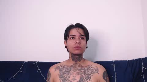 Snapshot of latinaleksa chatting on December 14, 1:38 pm Alex online show from December 14, 1:38 pm