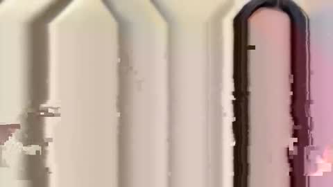 Leiah online show from February 24, 6:28 am