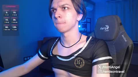 Leon online show from April 26, 12:41 am
