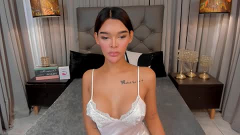 lianafoxontop online show from March 2, 9:54 pm