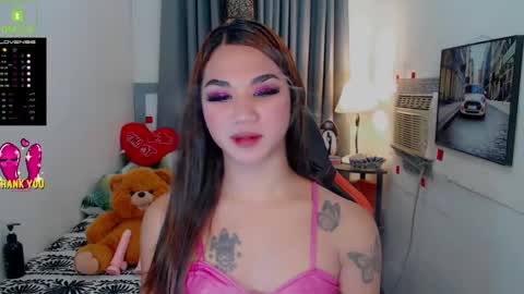 LILY online show from February 10, 1:55 pm