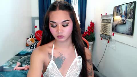 LILY online show from September 17, 2:38 am