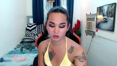 LILY online show from September 24, 7:47 am