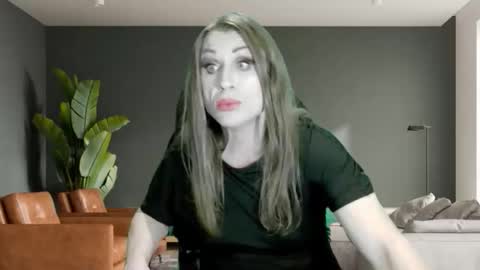 lilianashemale3 online show from March 17, 2:59 am