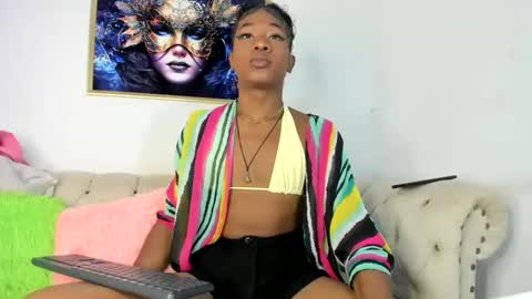 lilit2005_ online show from February 14, 8:59 pm