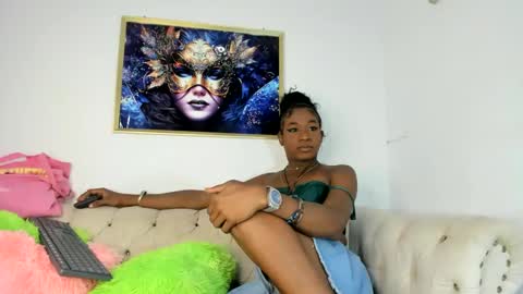 lilit2005_ online show from February 15, 8:34 pm