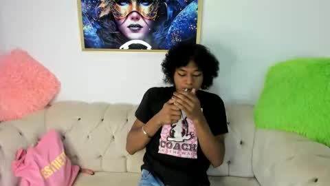 lilit2005_ online show from February 21, 2:48 pm