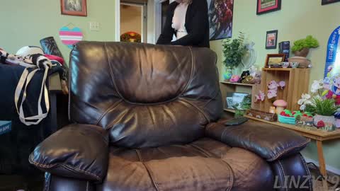 Linzy19 online show from January 29, 4:52 pm