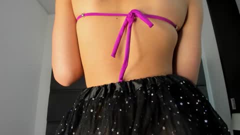 Snapshot of lizz_luna chatting on September 17, 3:39 pm lizz_luna online show from September 17, 3:39 pm