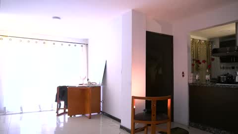 mara online show from January 17, 7:43 pm