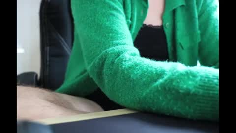 Lotte Prive online show from February 11, 12:48 pm