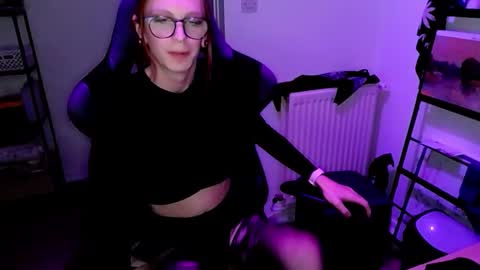 Lou online show from October 15, 4:07 pm