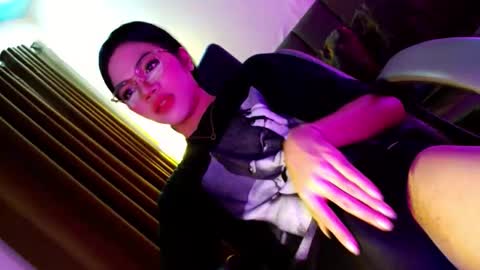 Seren online show from March 20, 11:28 pm