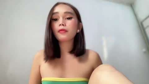 lovely_cittie18 online show from January 18, 5:37 am