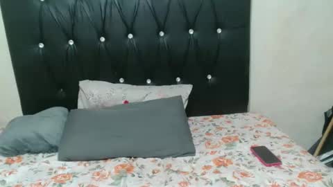 lsnnickykhanyile online show from October 28, 10:29 pm