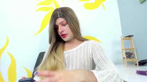 Luka Castillo online show from December 1, 11:07 pm