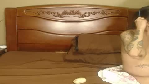 lulu_wild online show from April 12, 10:29 am