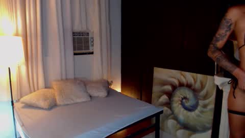 AdriannaFowks online show from March 21, 7:10 am