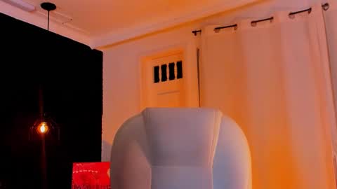  madame lilith  online show from November 3, 11:31 am