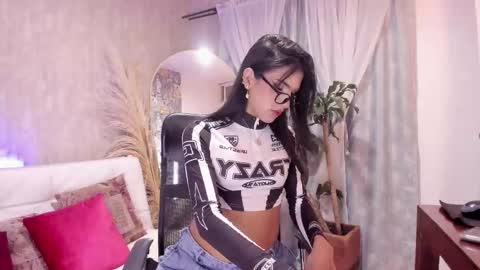 Maddy online show from October 14, 9:26 pm