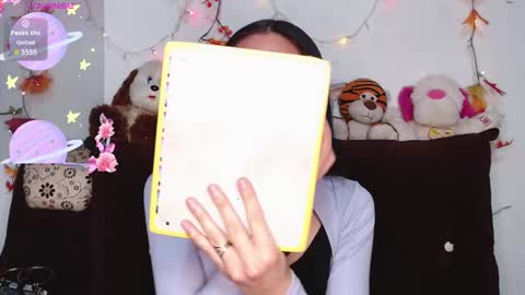 Snapshot of madison__rey chatting on October 21, 10:44 pm Madison Rey online show from October 21, 10:44 pm