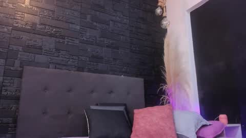 maite_smith69 online show from December 14, 2:34 pm