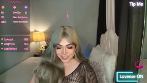 majestydannaxx online show from November 24, 7:32 am