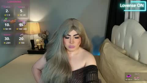 majestydannaxx online show from April 16, 4:02 am