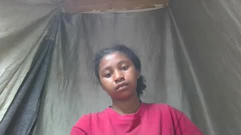 mamieriela online show from April 16, 12:39 pm