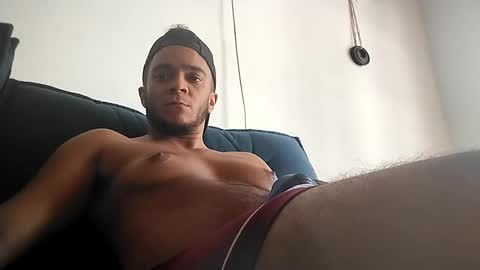 Muw online show from December 17, 12:22 pm