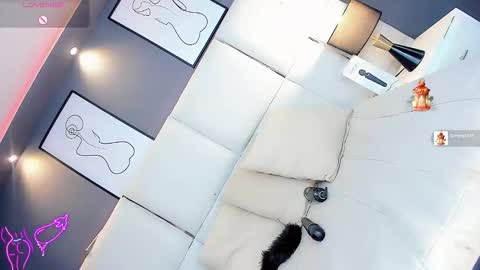 manellyksparklee online show from May 11, 4:04 pm