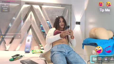 Snapshot of marfilastrom chatting on October 19, 12:03 am marfilastrom online show from October 19, 12:03 am
