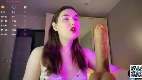 Maria online show from April 14, 8:08 am