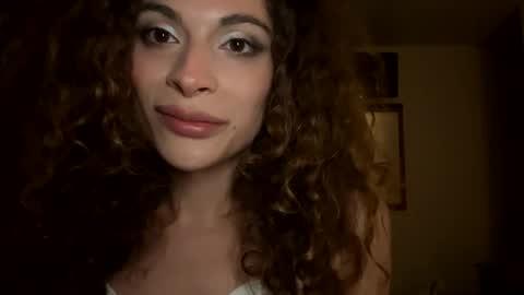 Snapshot of maya632713 chatting on February 13, 9:28 pm Maya transgirl online show from February 13, 9:28 pm